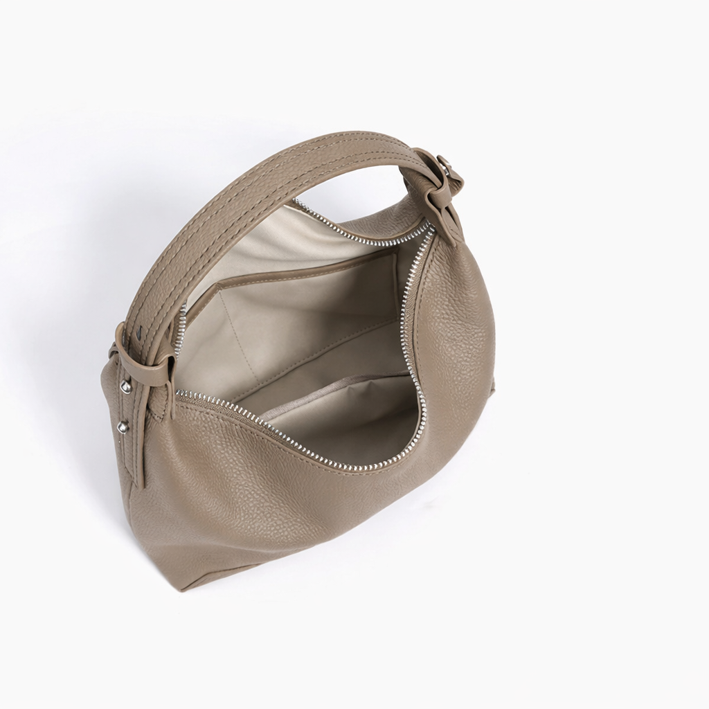 Vera (Pre-order) - Image 5